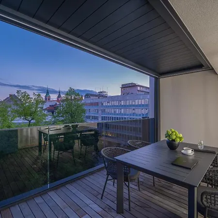 Dalmatinka Marble Residence, Serviced By City