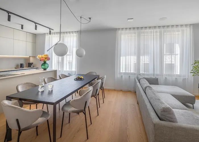 Dalmatinka Marble Residence, Serviced By City Appartement Ljubljana