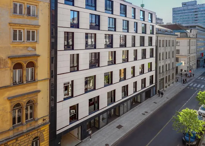 Dalmatinka Marble Residence, Serviced By City Ljubljana