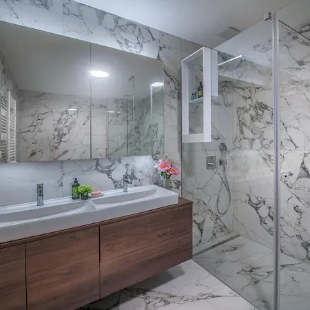 شقة Dalmatinka Marble Residence, Serviced By City ليوبليانا