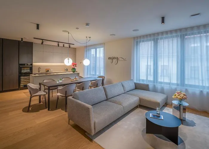 Dalmatinka Marble Residence, Serviced By City Apartman Ljubljana